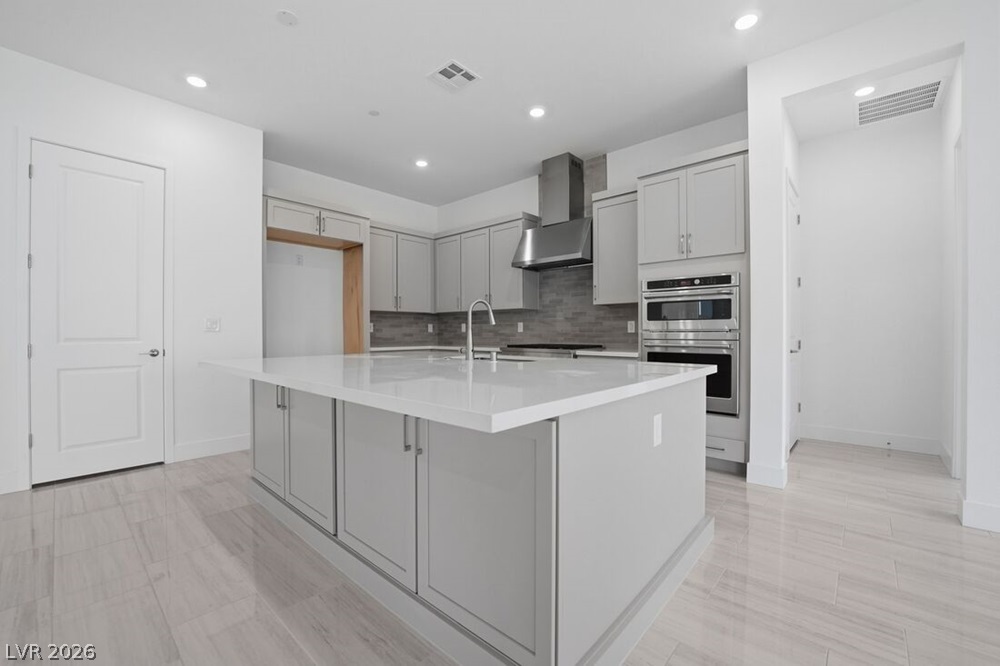 372 Tigullio Avenue Henderson NV 89011