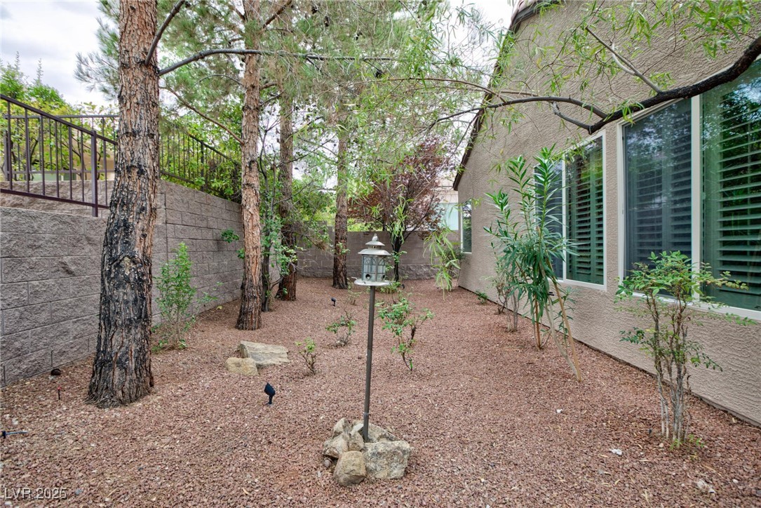 2120 Twin Falls Drive Henderson NV 89044