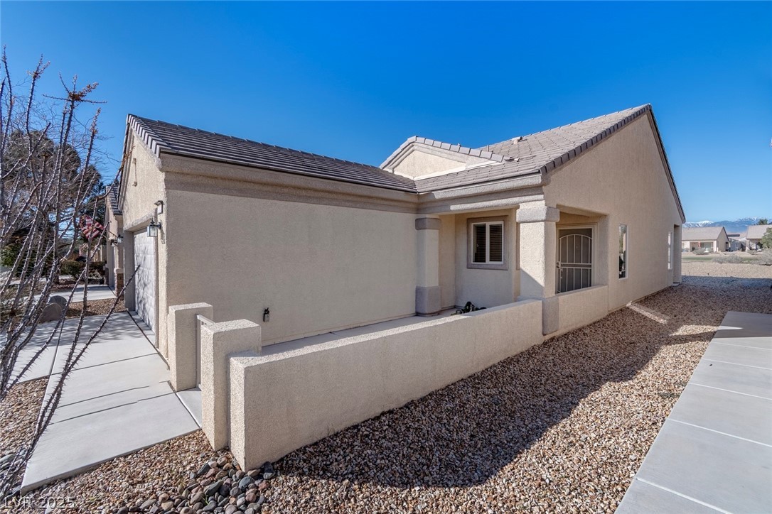 7813 Homing Pigeon Street North Las Vegas NV 89084