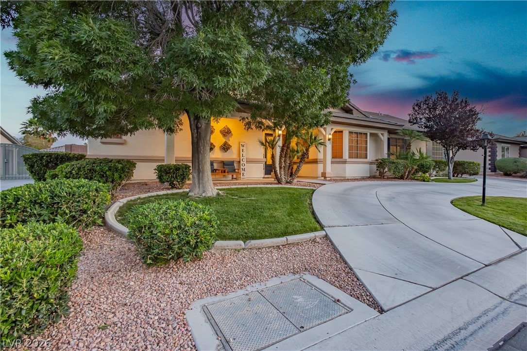 5905 Castleberry Peak Avenue Las Vegas NV 89131