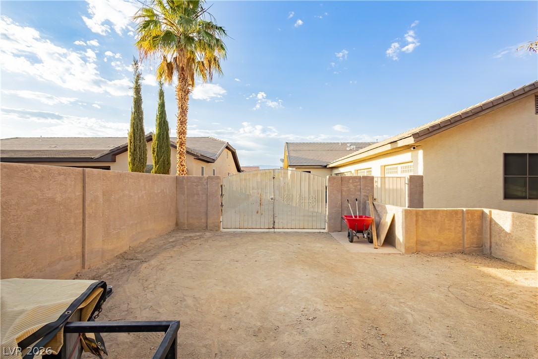 5905 Castleberry Peak Avenue Las Vegas NV 89131