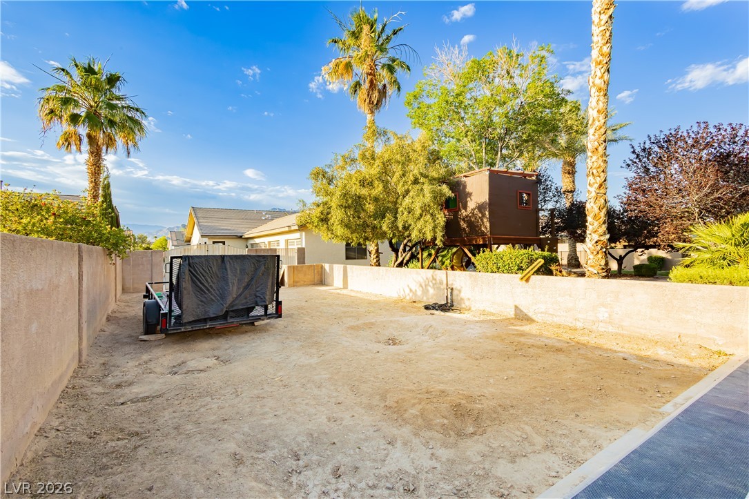 5905 Castleberry Peak Avenue Las Vegas NV 89131