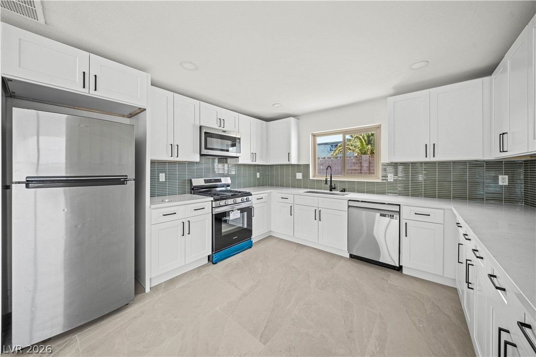 4378 Swandale Avenue Las Vegas NV 89121