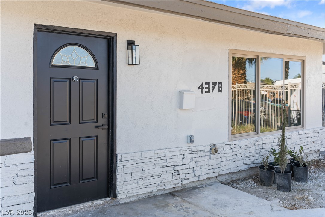 4378 Swandale Avenue Las Vegas NV 89121