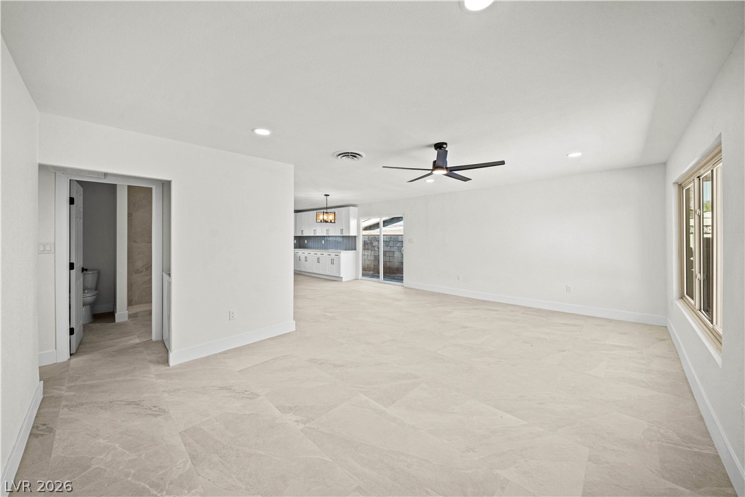 4378 Swandale Avenue Las Vegas NV 89121