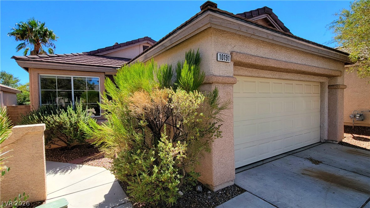 10191 Bentley Oaks Avenue Las Vegas NV 89135