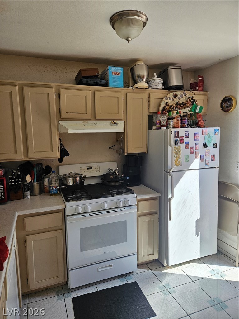 2005 Emerald Green Avenue Las Vegas NV 89106