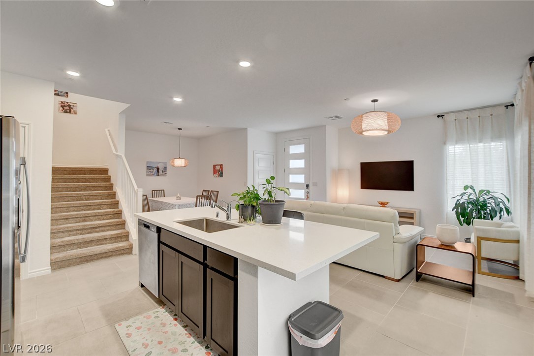 600 North Carriage Hill Drive 1035 Las Vegas NV 89138