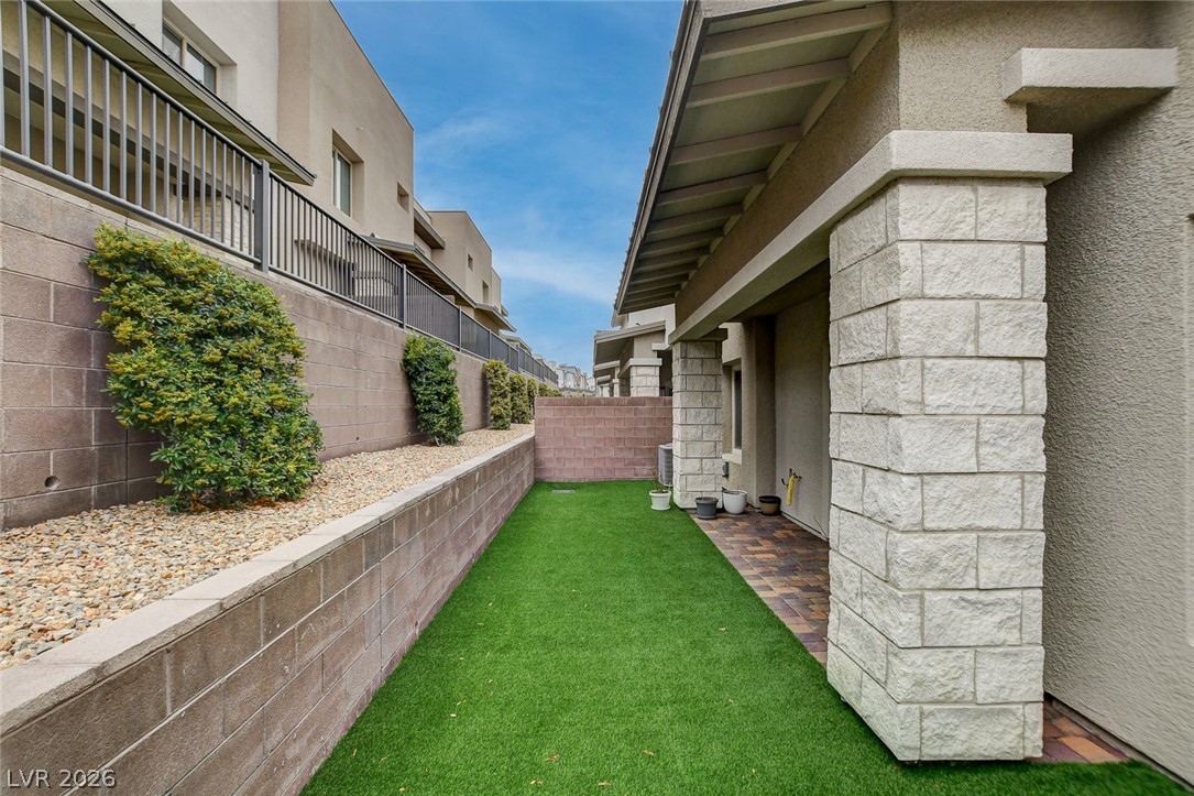 600 North Carriage Hill Drive 1035 Las Vegas NV 89138