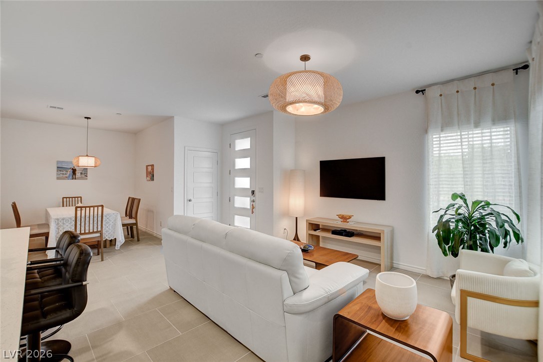 600 North Carriage Hill Drive 1035 Las Vegas NV 89138