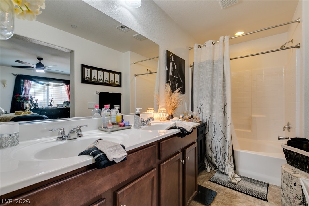 1525 Spiced Wine Avenue 17105 Henderson NV 89074
