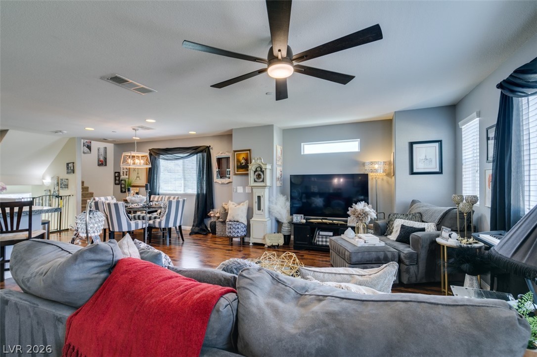 1525 Spiced Wine Avenue 17105 Henderson NV 89074