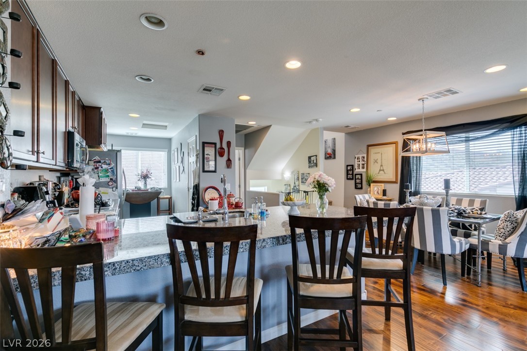 1525 Spiced Wine Avenue 17105 Henderson NV 89074
