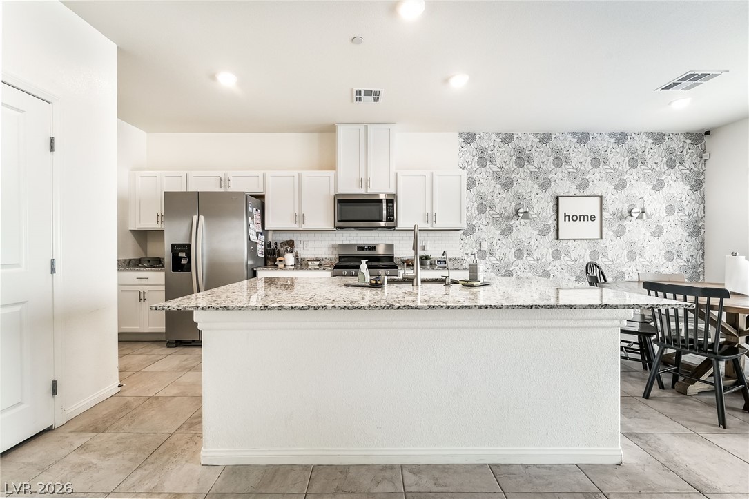 1087 Gentle Swan Street Henderson NV 89011