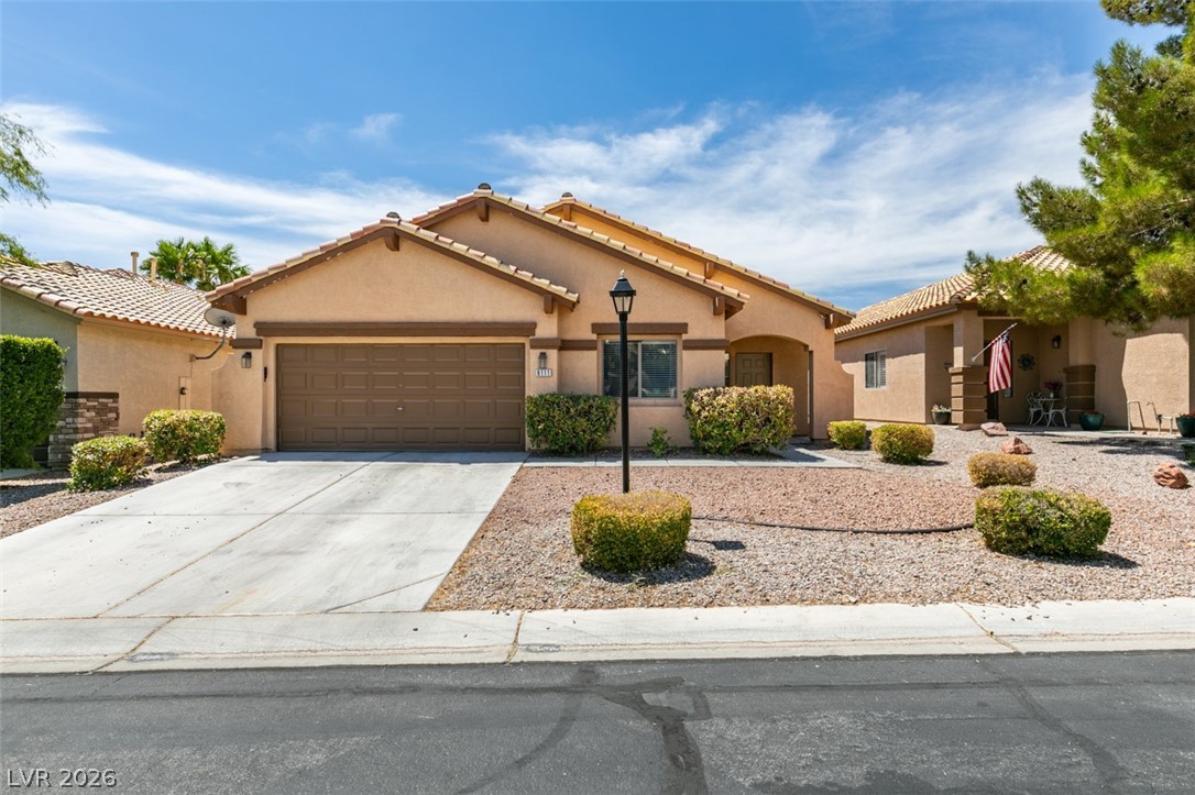 8111 Desert Cloud Avenue Las Vegas NV 89131