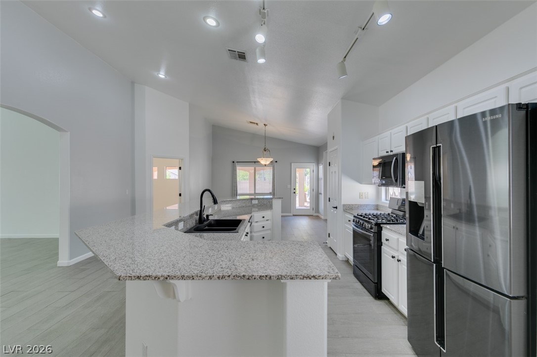 8111 Desert Cloud Avenue Las Vegas NV 89131