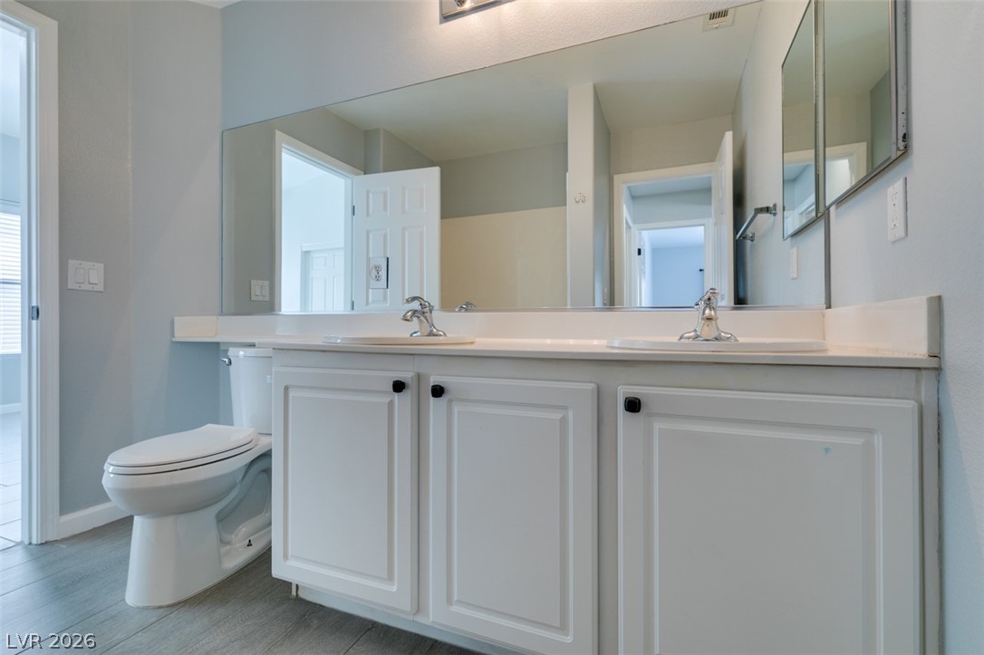 8111 Desert Cloud Avenue Las Vegas NV 89131