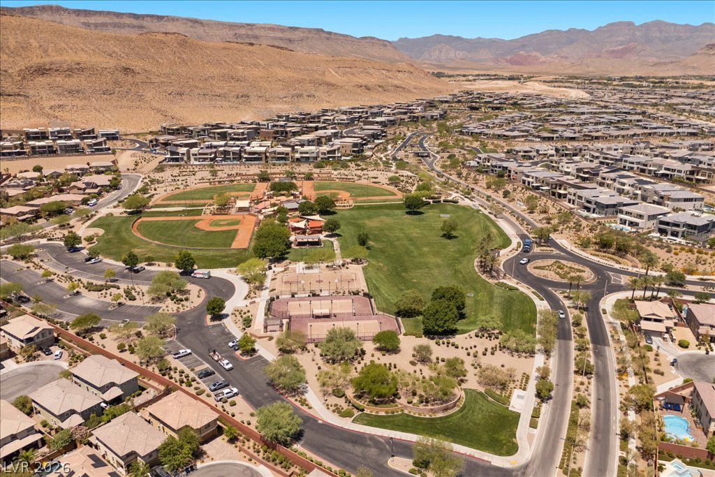 5532 Bristol Grove Lane Las Vegas NV 89135