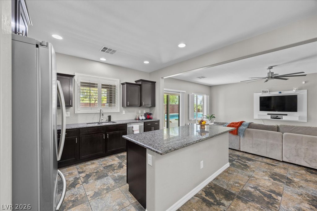 5532 Bristol Grove Lane Las Vegas NV 89135