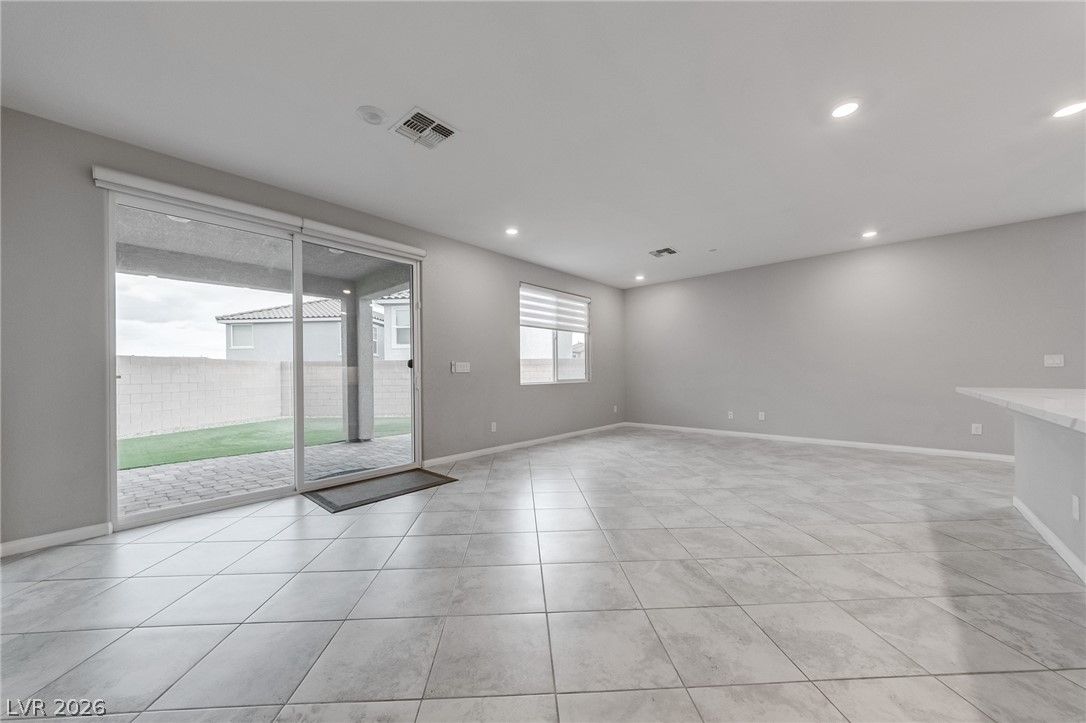 6944 Trevelez Street Las Vegas NV 89149