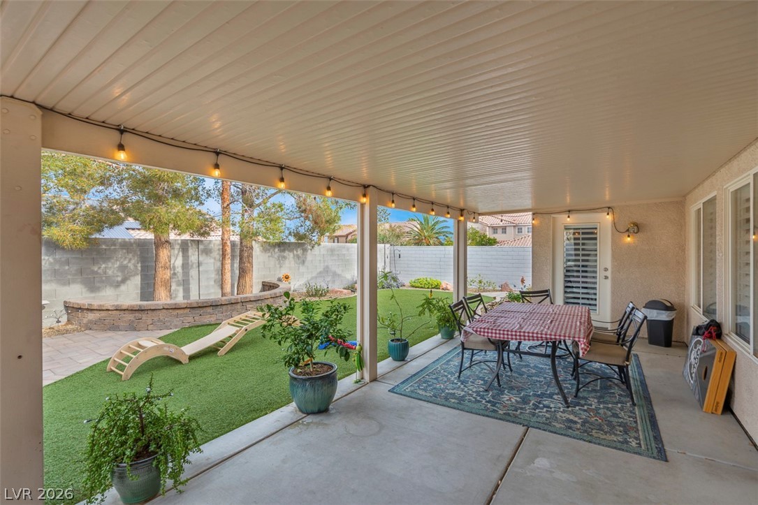 6258 Golden Rain Street North Las Vegas NV 89031