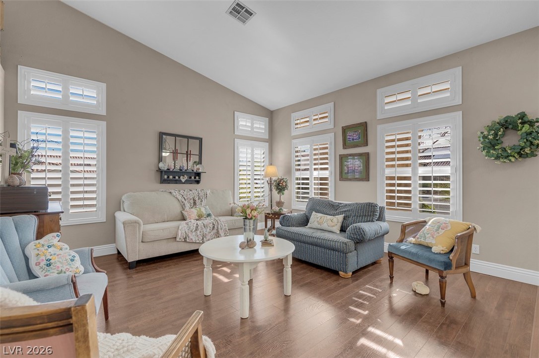 6258 Golden Rain Street North Las Vegas NV 89031
