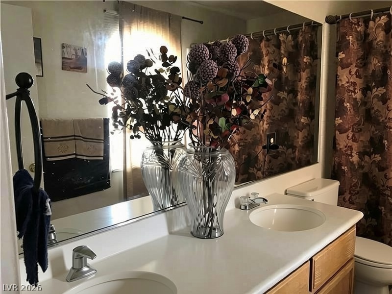 8769 Country View Avenue Las Vegas NV 89129