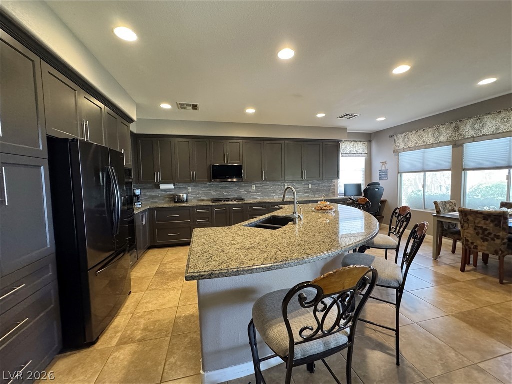 8804 Willow Cabin Street Las Vegas NV 89131