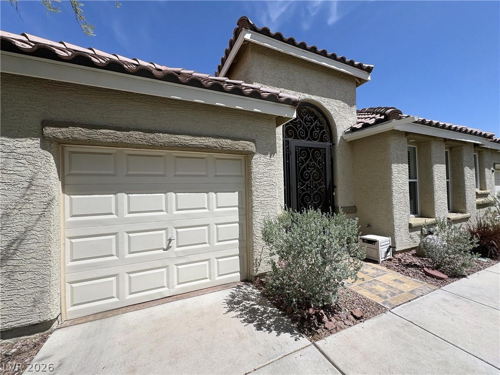 8804 Willow Cabin Street Las Vegas NV 89131