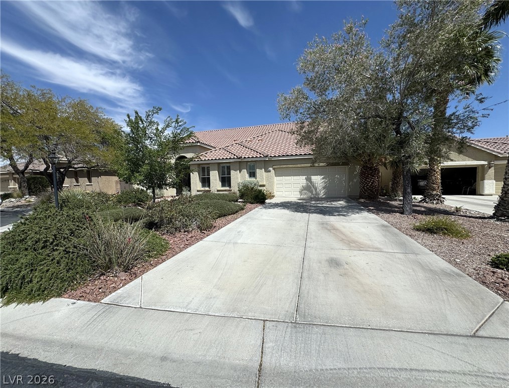 8804 Willow Cabin Street Las Vegas NV 89131