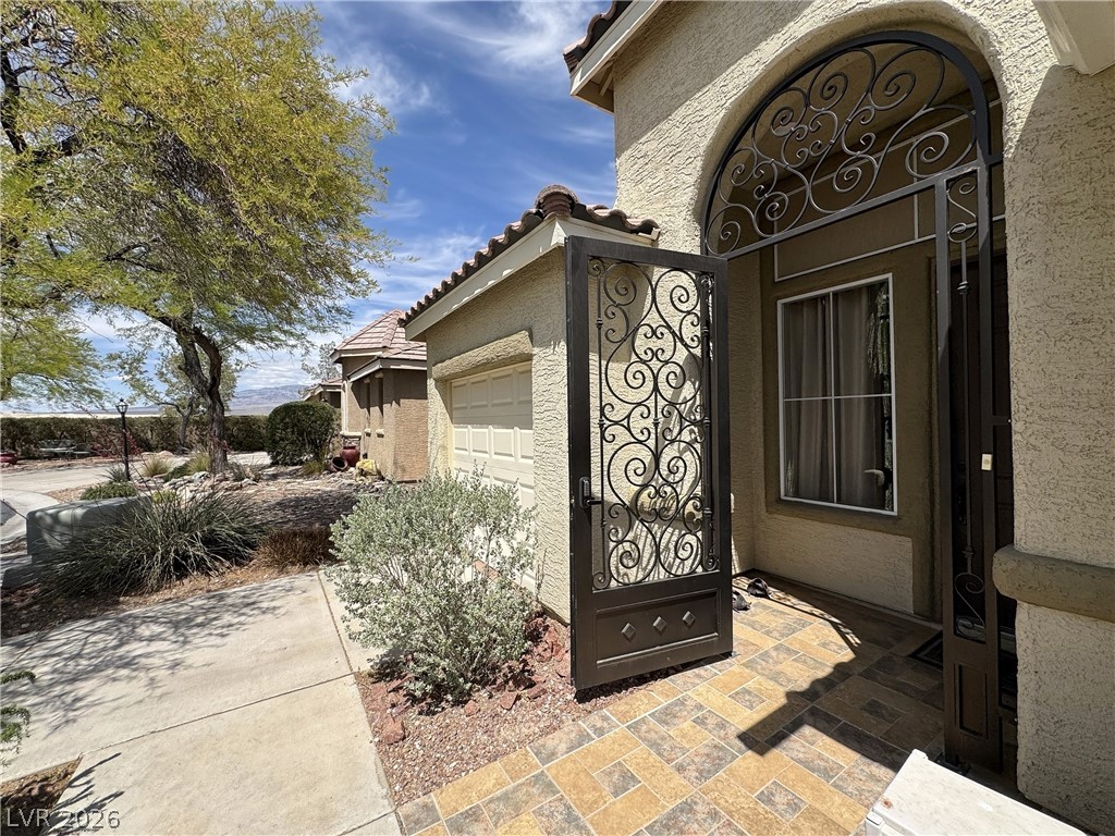 8804 Willow Cabin Street Las Vegas NV 89131