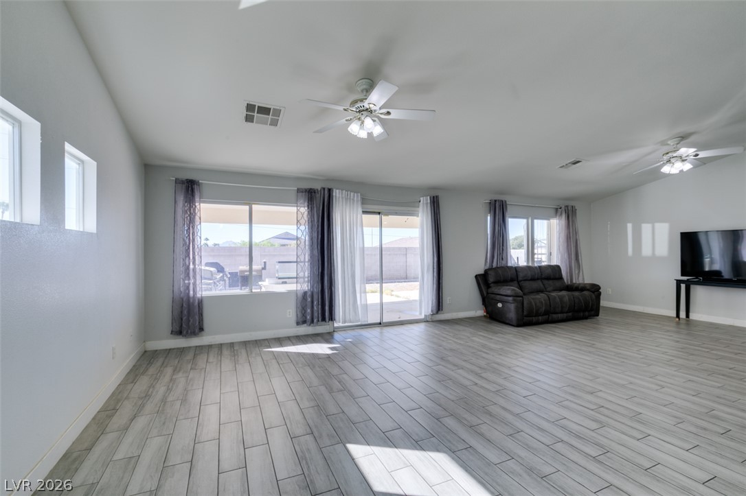 6543 Mahogany Peak Avenue Las Vegas NV 89110