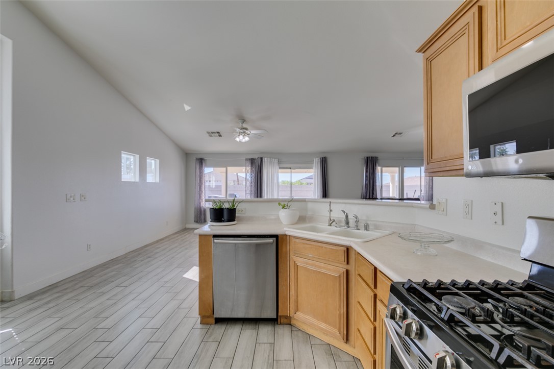 6543 Mahogany Peak Avenue Las Vegas NV 89110