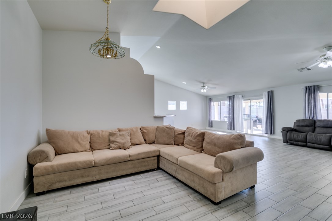 6543 Mahogany Peak Avenue Las Vegas NV 89110