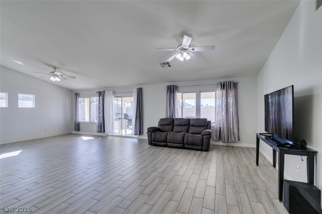 6543 Mahogany Peak Avenue Las Vegas NV 89110