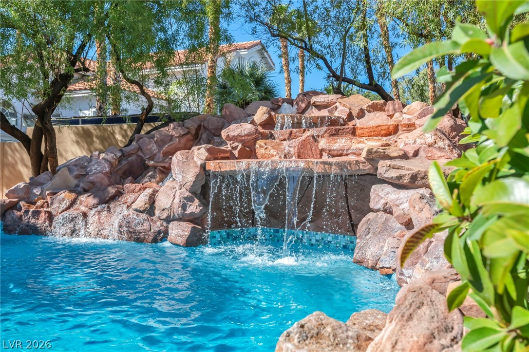 2812 Sterling Cove Drive Las Vegas NV 89128