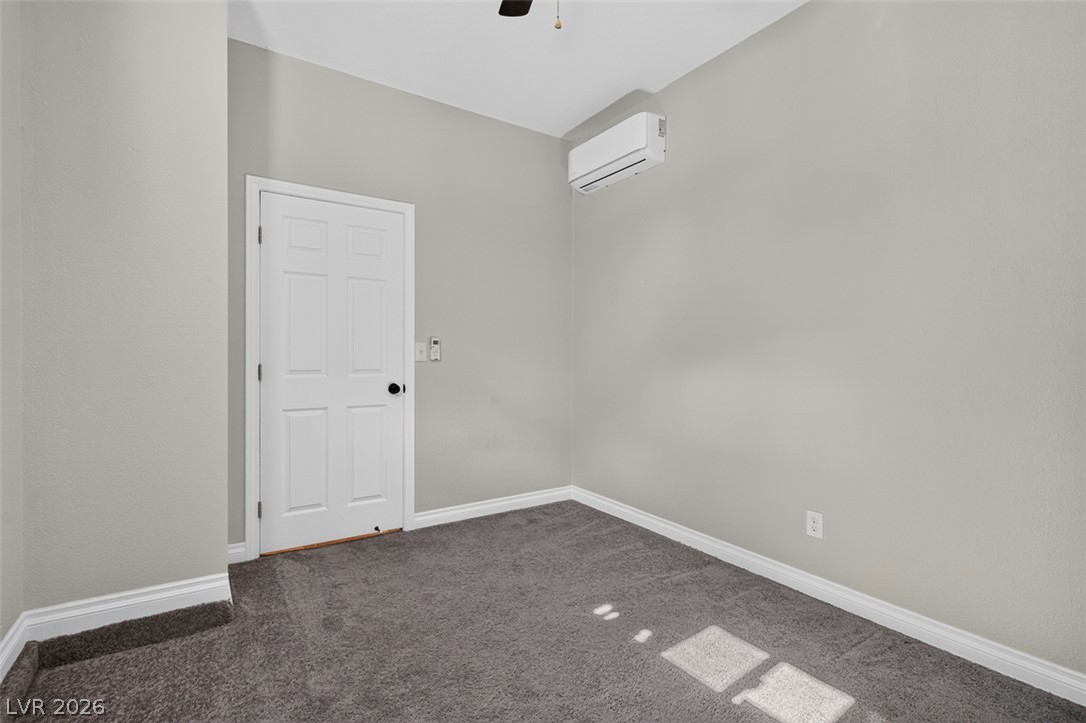 9745 Canterbury Creek Street Las Vegas NV 89183