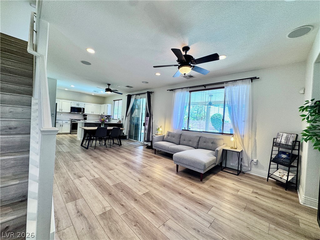 3194 Lapis Beach Drive Las Vegas NV 89117