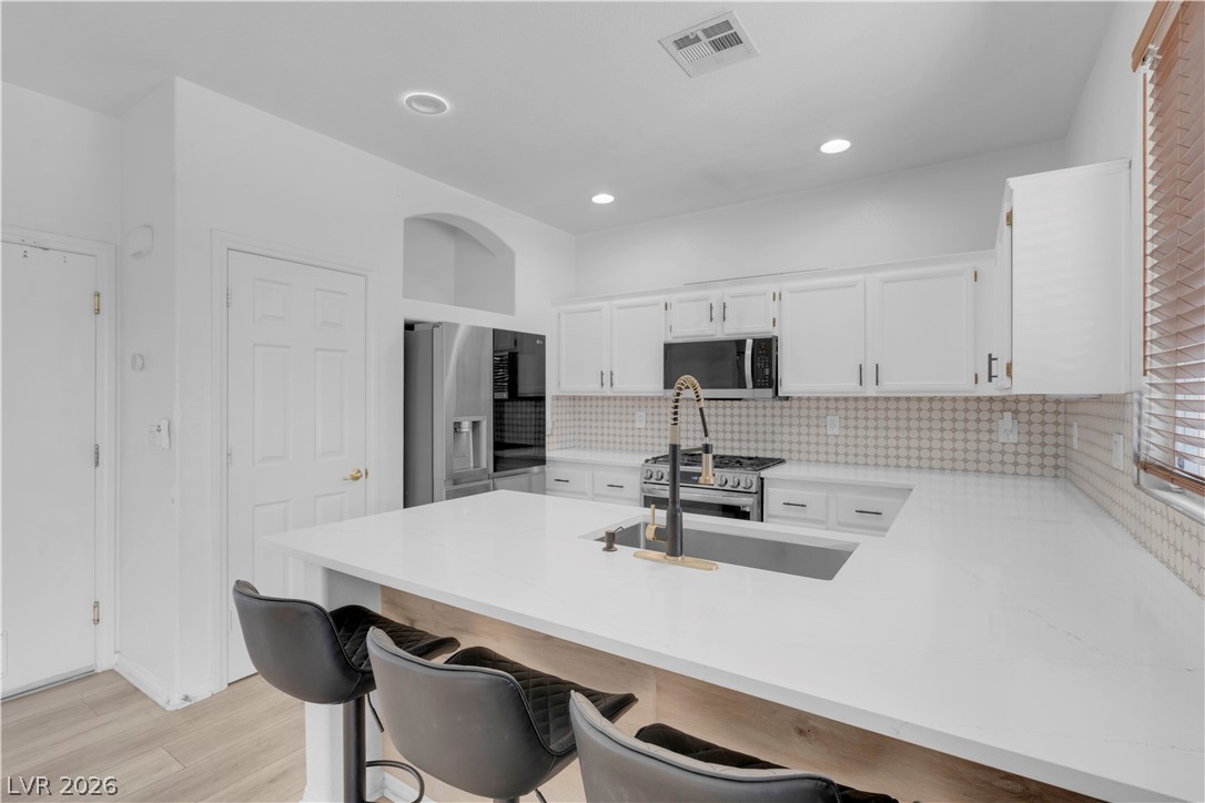 3194 Lapis Beach Drive Las Vegas NV 89117