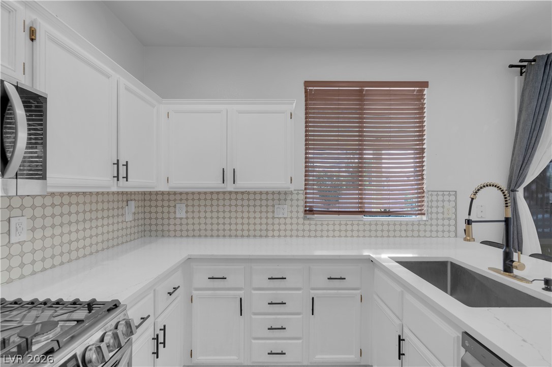 3194 Lapis Beach Drive Las Vegas NV 89117