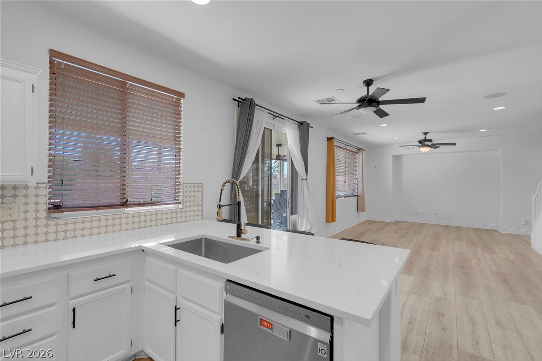 3194 Lapis Beach Drive Las Vegas NV 89117