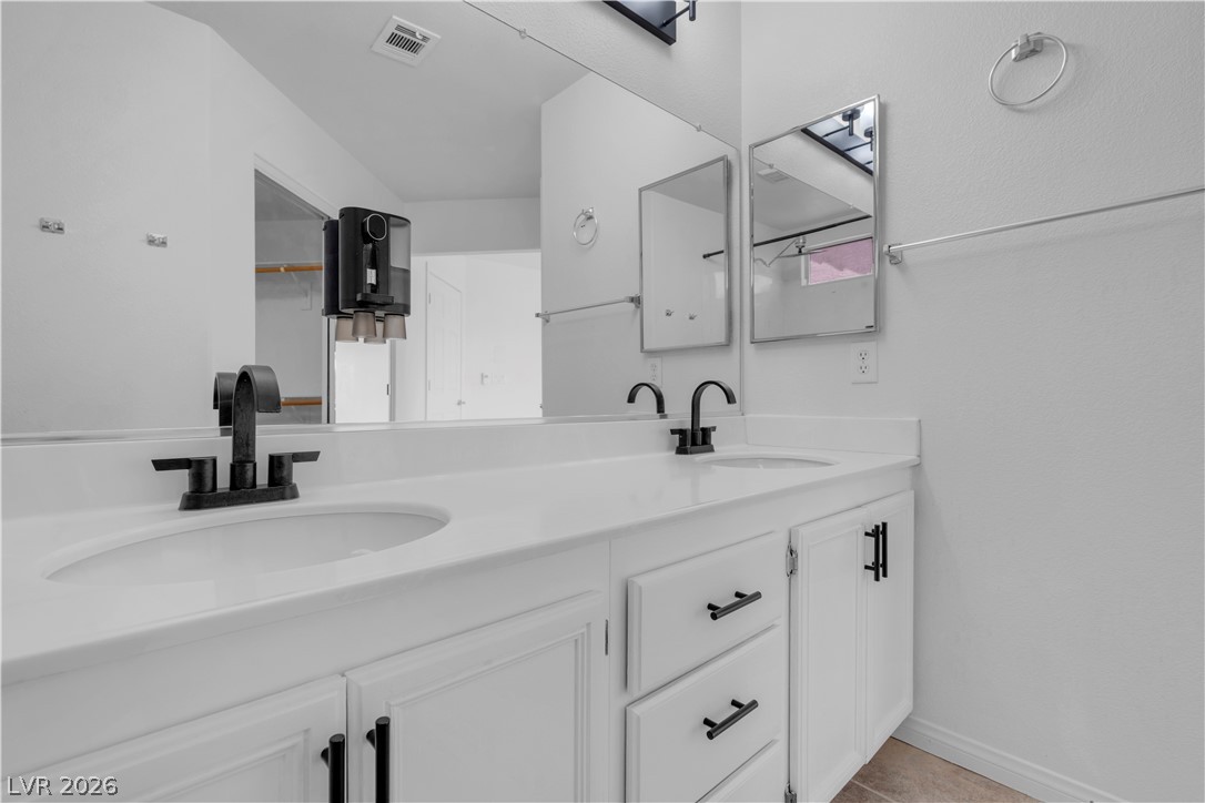 3194 Lapis Beach Drive Las Vegas NV 89117
