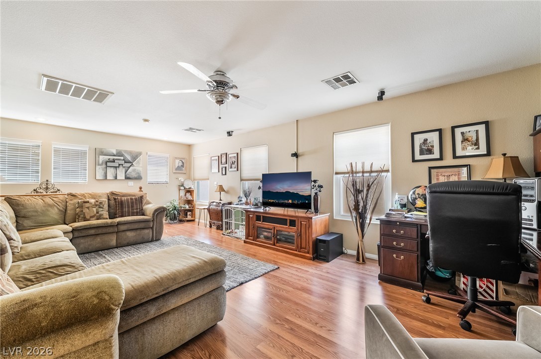 3512 Laguna Veneta Avenue Las Vegas NV 89141