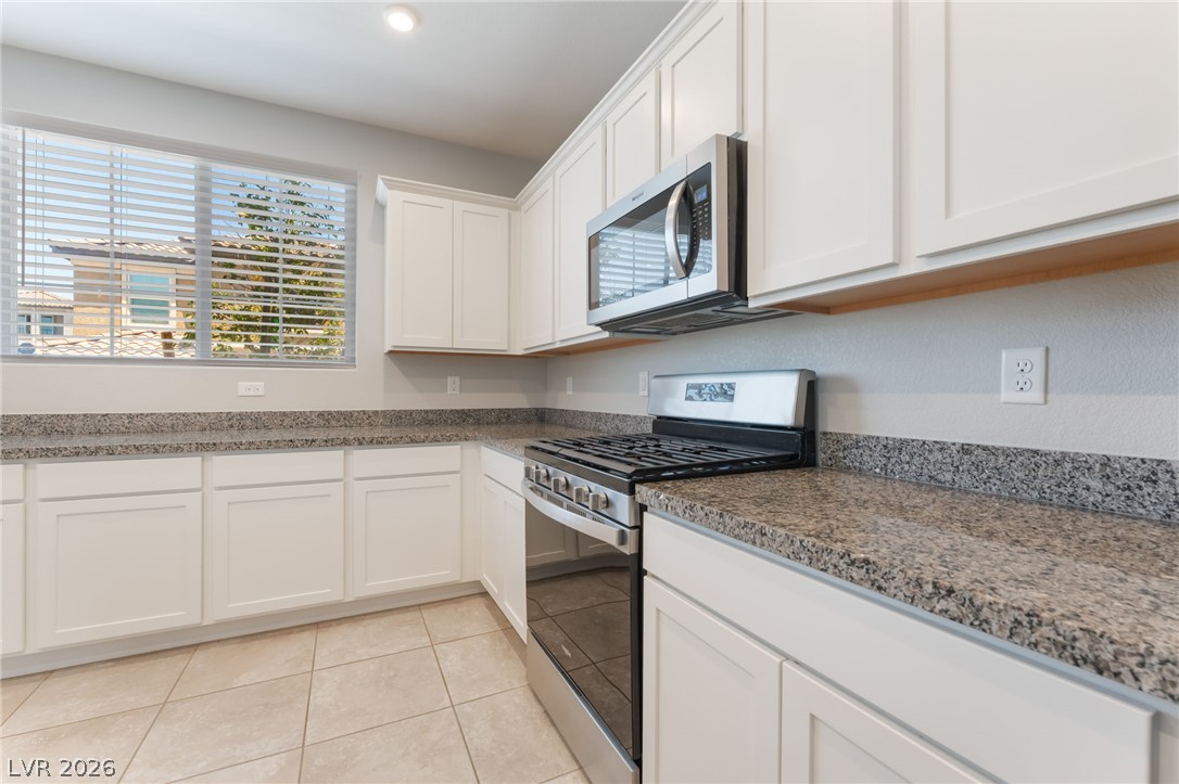 8030 Mercury Skye Street Las Vegas NV 89166