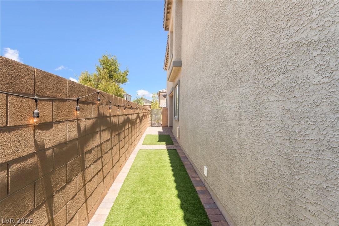 8030 Mercury Skye Street Las Vegas NV 89166