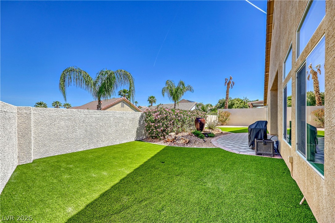 2530 Vintage Rose Avenue Henderson NV 89052