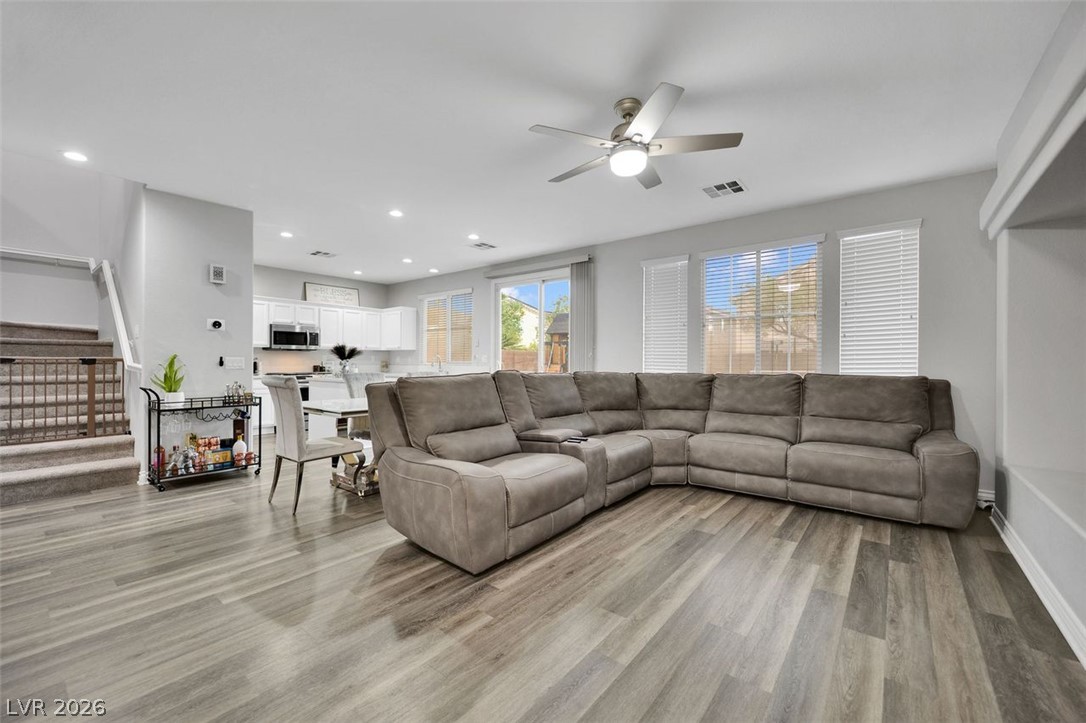 6940 Willow Warbler Street North Las Vegas NV 89084