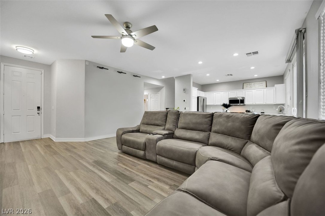 6940 Willow Warbler Street North Las Vegas NV 89084