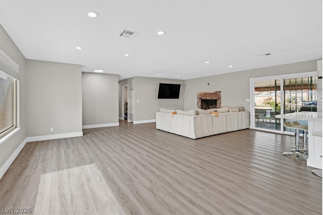 6304 Jennifer Court Las Vegas NV 89108