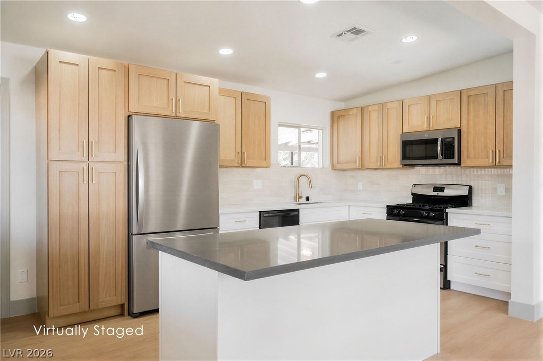 1124 Nassau Drive Las Vegas NV 89108